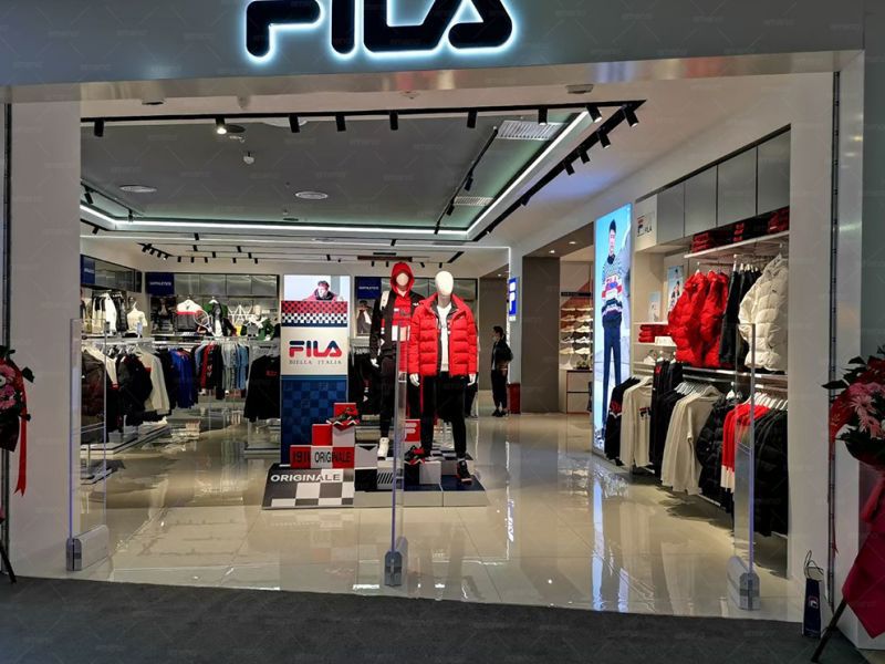 FILA ஆடை பிராண்ட் கடை AM9800 ஒலி மற்றும் காந்த எதிர்ப்பு திருட்டு சாதனத்தை நிறுவுகிறது